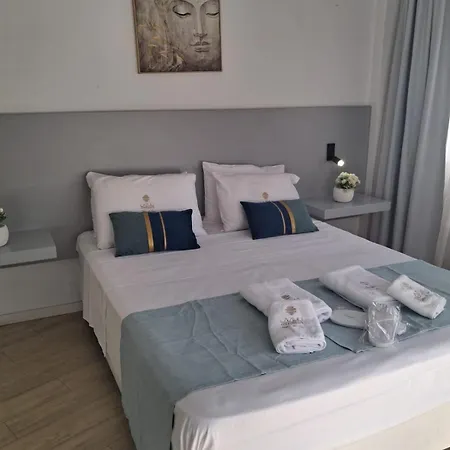 Lazuli Seaside One Bedroom Ap163 * 拉纳卡