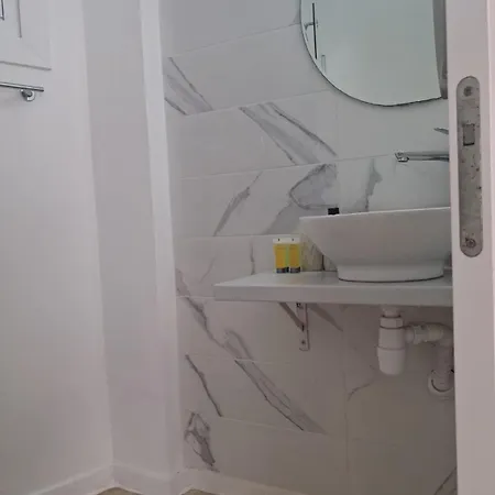 Lazuli Seaside One Bedroom Ap163 公寓 *